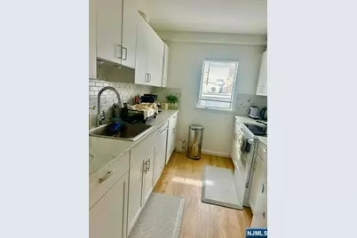 610 Anderson 1A #1A, Cliffside Park, NJ 07010 - Photo 15