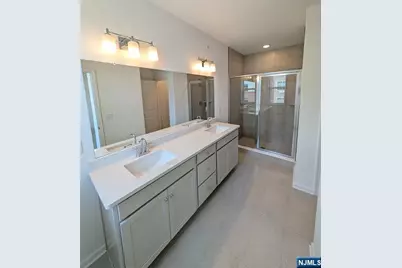 200 Balsam Street 212 #212, Kearny, NJ 07032 - Photo 15