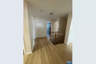 544 6th Street 2nd Floor #2nd floor, Palisades Park, NJ 07650 - Photo 5