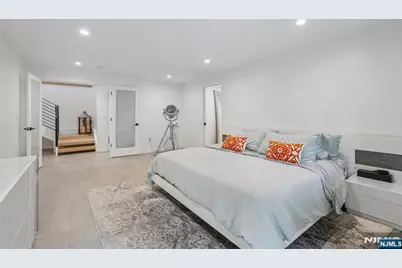 502 Ridgeland Terrace, Leonia, NJ 07605 - Photo 13