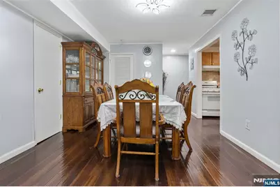 395 College Drive 395 #395, Edison, NJ 08817 - Photo 7