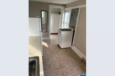 340 Godwin Avenue, Midland Park, NJ 07432 - Photo 33