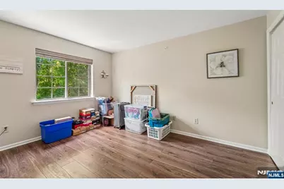 3811 Melville Court, Mahwah, NJ 07430 - Photo 25