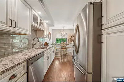 3811 Melville Court, Mahwah, NJ 07430 - Photo 15