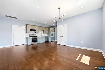 55 Watchung Avenue 4 #4, Belleville, NJ 07109 - Photo 3