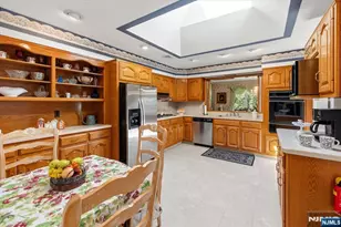 629 Lawlins Rd, Wyckoff Township, NJ 07481 - Photo 11