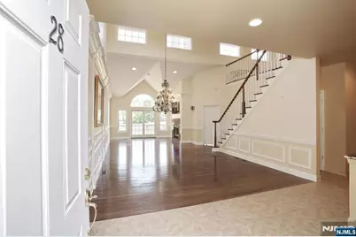 28 Turnberry Lane, Hamburg, NJ 07419 - Photo 7