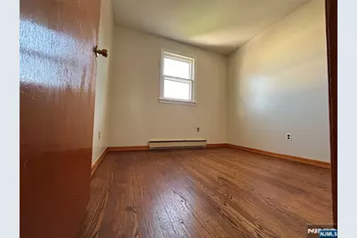 115 Van Riper Avenue, Clifton, NJ 07011 - Photo 5