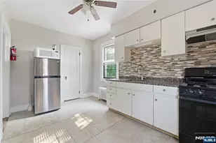 83 Hudson St, Clifton, NJ 07011 - Photo 5