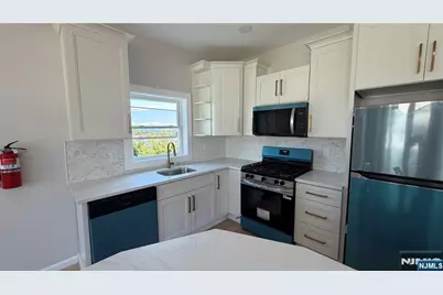 51 John Ryle Avenue A #A, Haledon, NJ 07508 - Photo 3