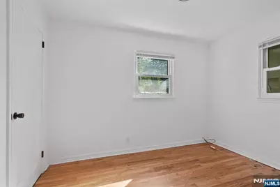 674 Briarcliff Avenue, Maywood, NJ 07607 - Photo 11