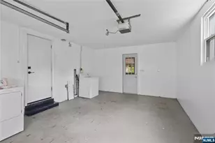 674 Briarcliff Ave, Maywood, NJ 07607 - Photo 21