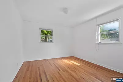 674 Briarcliff Avenue, Maywood, NJ 07607 - Photo 9