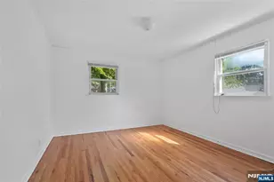 674 Briarcliff Ave, Maywood, NJ 07607 - Photo 9