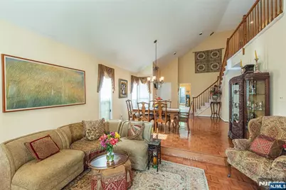 138 Day Court, Mahwah, NJ 07430 - Photo 5