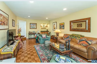 138 Day Court, Mahwah, NJ 07430 - Photo 13