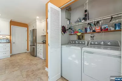 138 Day Court, Mahwah, NJ 07430 - Photo 11