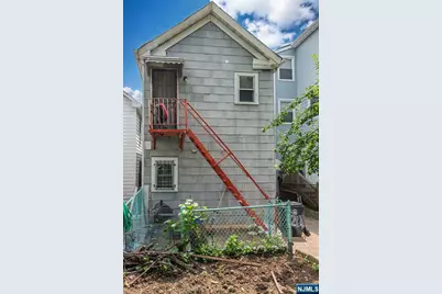 212 Garside Street, Newark, NJ 07104 - Photo 5