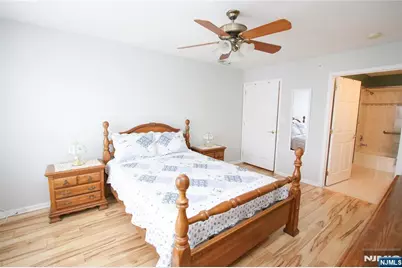 10 Redspire Drive 10 #10, Union Township, NJ 07083 - Photo 9