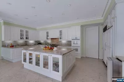 64 Rio Vista Drive, Alpine, NJ 07620 - Photo 17