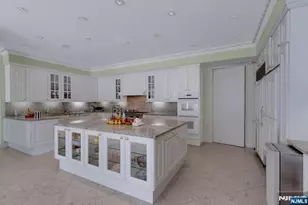 64 Rio Vista Dr, Alpine, NJ 07620 - Photo 17