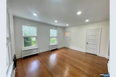 172 Palisade Avenue 1 #1, Englewood, NJ 07631 - Photo 3