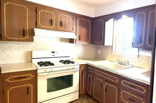 169 Fulton Ave, Fairview, NJ 07022 - Photo 3