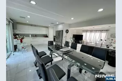 149 Truman Terrace, Paramus, NJ 07652 - Photo 9