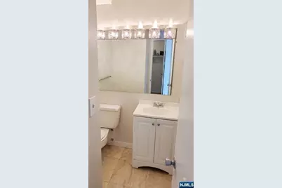 7000 Jfk Blvd E, West New York, NJ 07093 - Photo 7