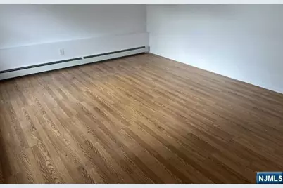 41 Kipp Avenue 1 #1, Elmwood Park, NJ 07407 - Photo 3