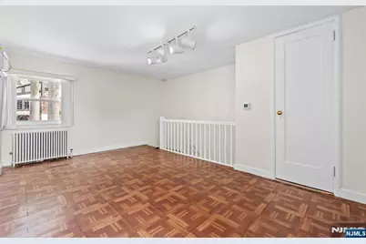 56 Cecelia Avenue, Cliffside Park, NJ 07010 - Photo 19