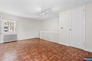 56 Cecelia Ave, Cliffside Park, NJ 07010 - Photo 19