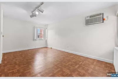 56 Cecelia Avenue, Cliffside Park, NJ 07010 - Photo 17