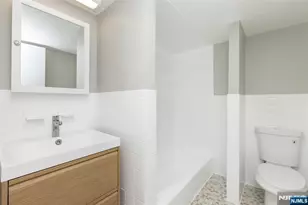 100 Lakeview Ave, Clifton, NJ 07011 - Photo 9