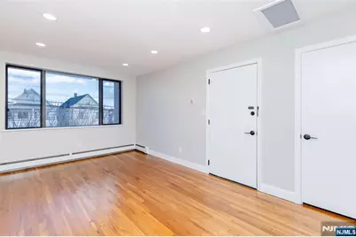 100 Lakeview Avenue 1A #1A, Clifton, NJ 07011 - Photo 5