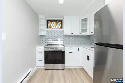 100 Lakeview Avenue, Clifton, NJ 07011 - Photo 5