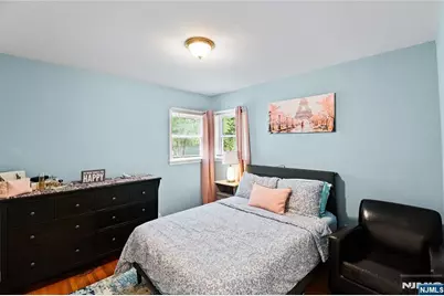 46 Linwood Avenue, Midland Park, NJ 07432 - Photo 11
