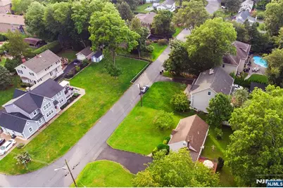 46 Linwood Avenue, Midland Park, NJ 07432 - Photo 29