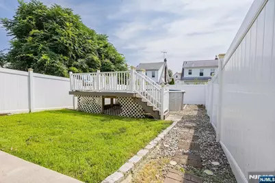 420 Dewitt Avenue, Belleville, NJ 07109 - Photo 17