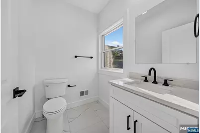 85-87B Echo, Elmwood Park, NJ 07407 - Photo 13
