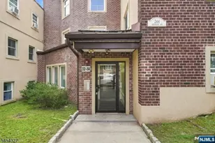 232 Shephard Ave B6, Newark, NJ 07112 - Photo 1