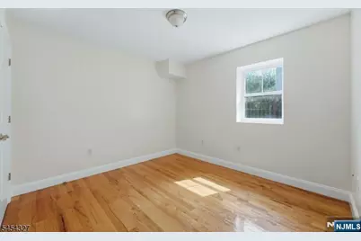 232 Shephard Avenue B6 #B6, Newark, NJ 07112 - Photo 5