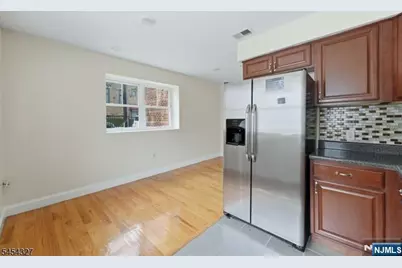 232 Shephard Avenue B6 #B6, Newark, NJ 07112 - Photo 9