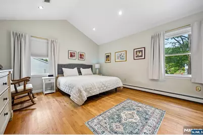 364 Piermont Avenue, Hillsdale, NJ 07642 - Photo 13