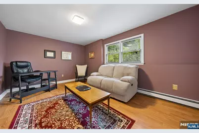 364 Piermont Avenue, Hillsdale, NJ 07642 - Photo 21