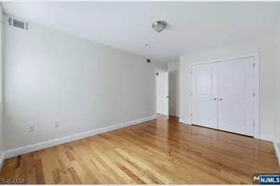 232 Shephard Avenue A4 #A4, Newark, NJ 07112 - Photo 9