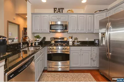7400 River Road 434 #434, North Bergen, NJ 07047 - Photo 3