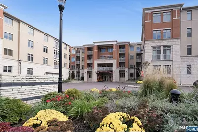 7400 River Road 434 #434, North Bergen, NJ 07047 - Photo 1