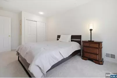 21 Chestnut Court, Cedar Grove, NJ 07009 - Photo 13