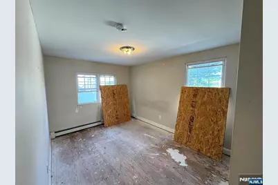 25 Ryerson Avenue, Paterson, NJ 07502 - Photo 7
